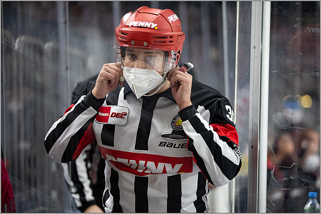 PENNY DEL; Koelner Haie- Duesseldorfer EG; Koeln, 16.01.2022